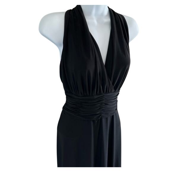 Evan Picone Black Sleeveless Halter Dress Ruched Waist Fit and Flare Size 10 - Picture 3 of 10